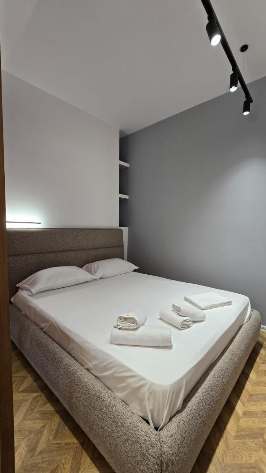 Apartamento Tirent Apartment-modern Bedrooms Near Liqeni I Thate